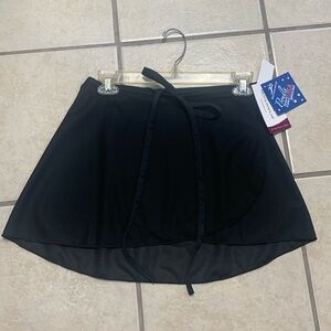 Adult One Size Black Wrap Style Ballet Dance Costume Skirt Made in USA NWT !